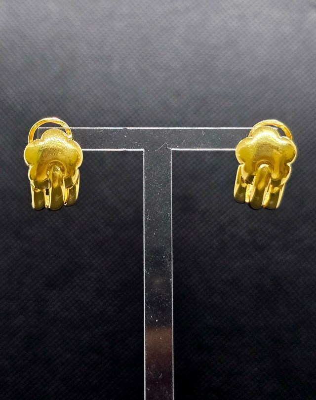Pendientes Oro 18K, Cierre omega, 7.45gr, 1.5cm.