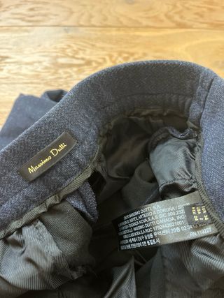 Pantalón Massimo Dutti azul marino talla 34