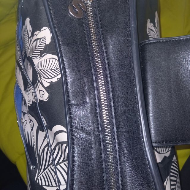 Borsa "DESIGUAL " 2 manici angoli ok