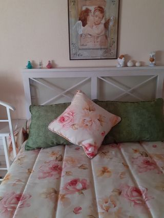 Colcha acolchada de flores (rosas),cojines juego