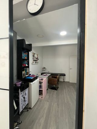 SE TRASPASA PELUQUERIA