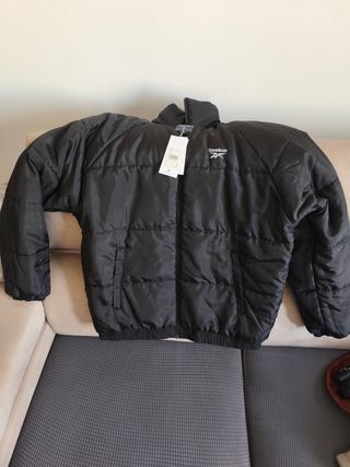 Cazadora Reebok reversible a estrenar