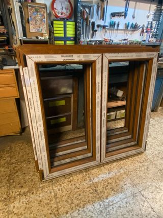 VENTANAS PVC ROBLE DORADO Salamander