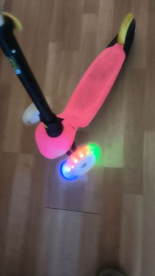 Patinete decathlon ruedas con luces