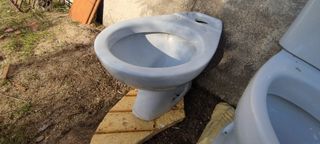 Retrete blanco 