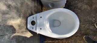 Retrete blanco 