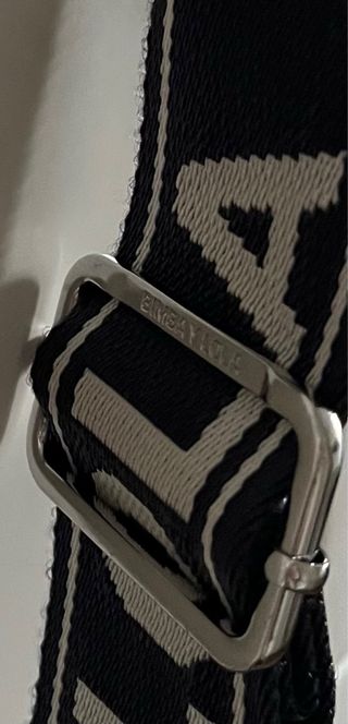 Bolso de piel marca Bimba y Lola