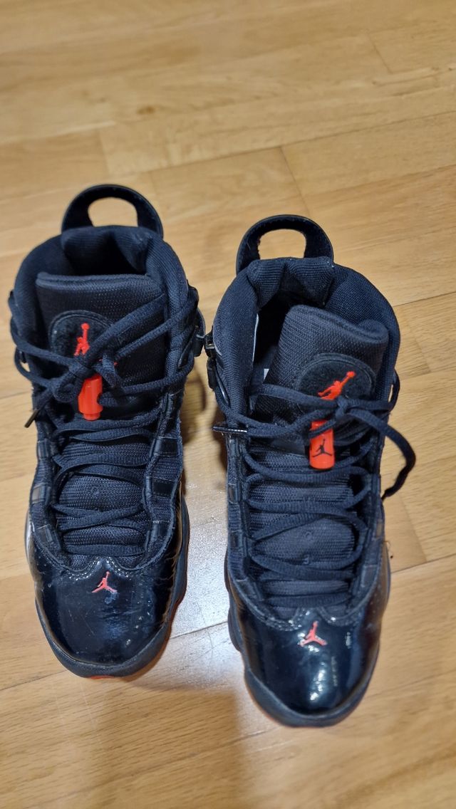 Jordan 6 rings negra y roja original