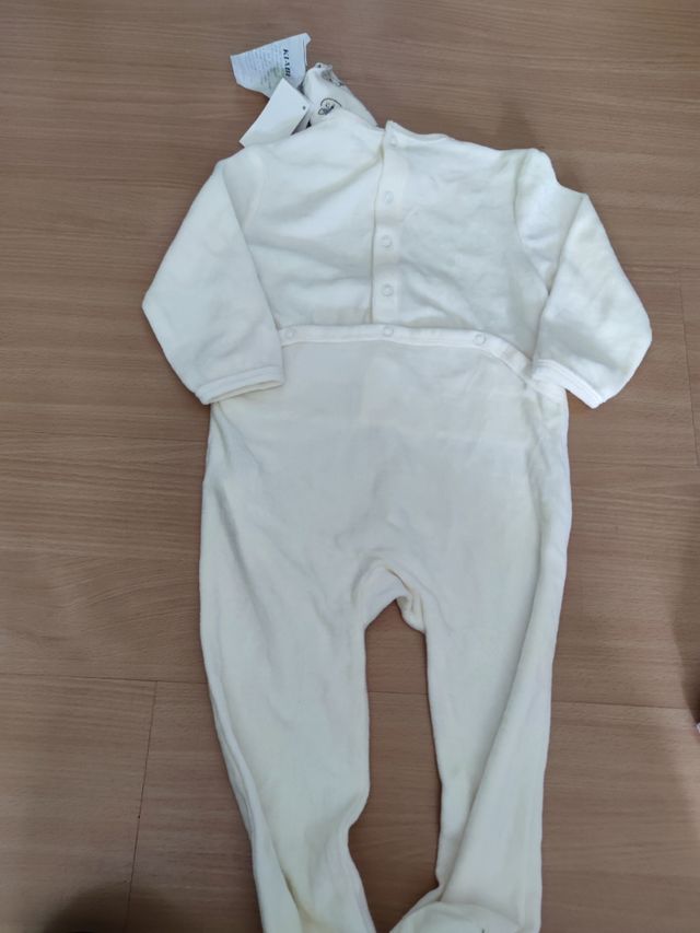 Pijama bebé  24meses Nuevo con etiqueta