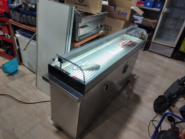 Vitrina expositor refrig. Con mueble.