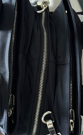 Bolso de nailon marca Bimba y Lola