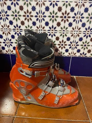 Esquis de fondo botas y mochila