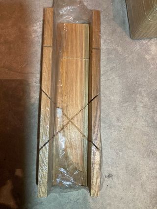 Sierra y caja de ingletes herramienta