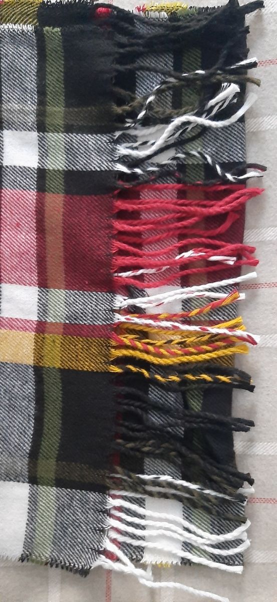 BUFANDA NUEVA A ESTRENAR