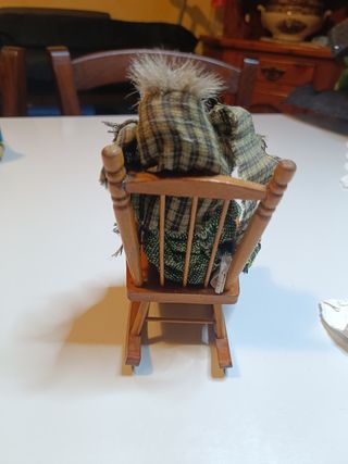 Strega befana sedia a dondolo