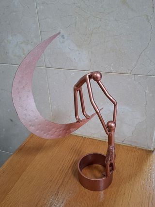 Escultura hecha en hierro.