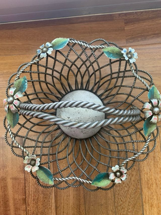 Cesta vintage años 40 en acero esmaltado