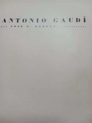 Libro biografía de Gaudi