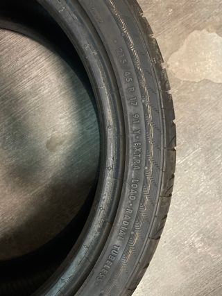 Neumatico 215/45 R 17 91 Y