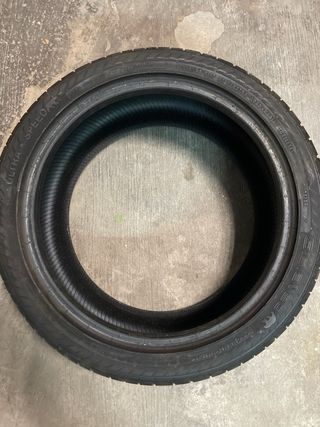 Neumatico 215/45 R 17 91 Y