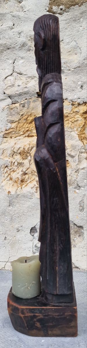 Talla religiosa en madera. Vintage.
