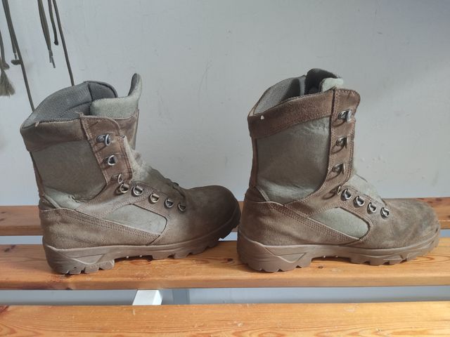 Botas militares 42