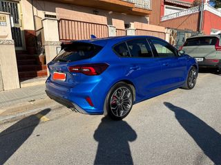 Ford Focus 2023