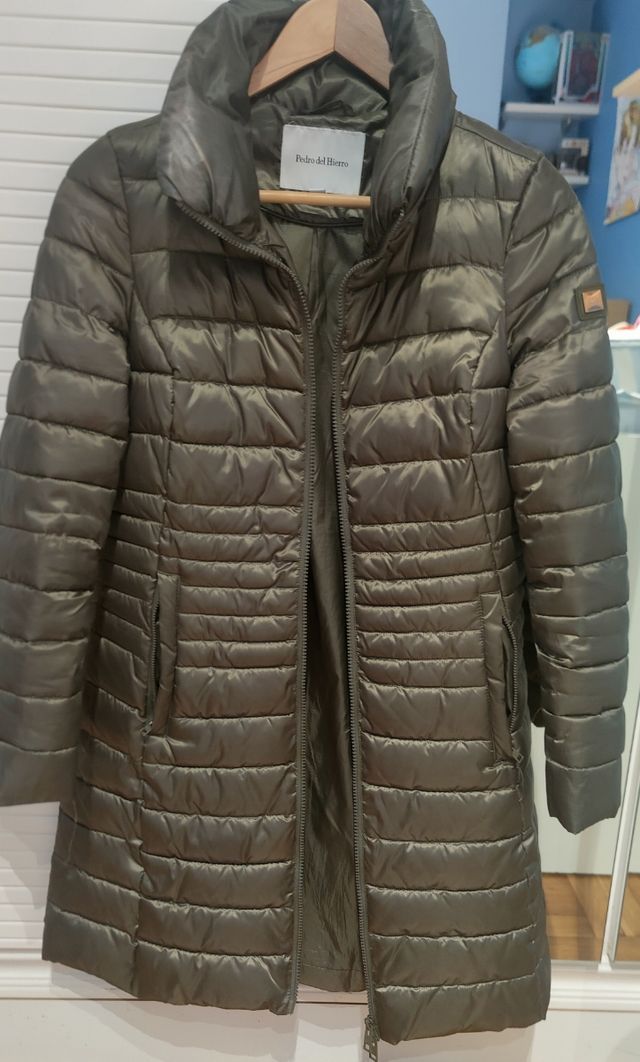 Plumifero largo Pedro del Hierro