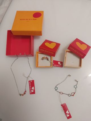Conjunto de Agatha Ruiz de la Prada 