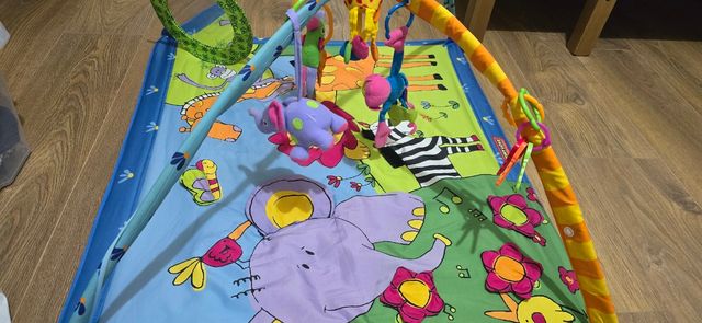 Manta bebe juegos tinylove