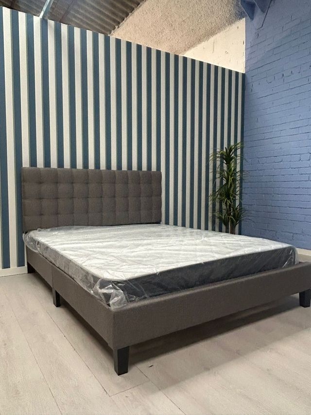 Cama matrimonio Gris 135x190 + Cabecero .
