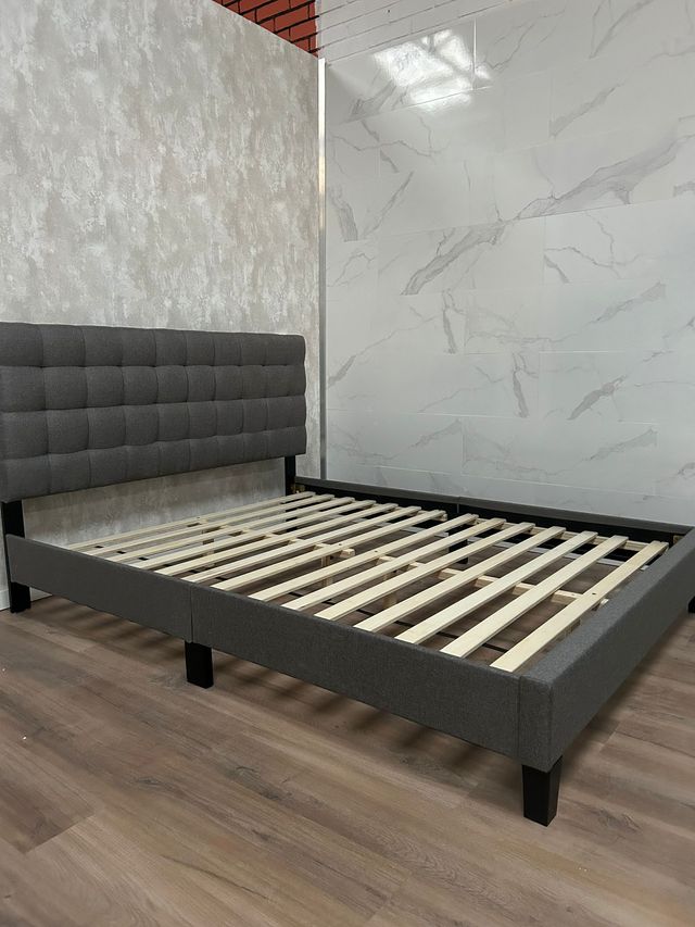 Cama matrimonio Gris 135x190 + Cabecero .