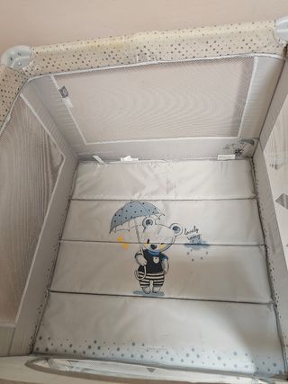 Parque cuadrado MS y colchón Jané