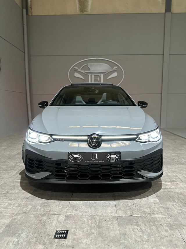 Volkswagen Golf 2023