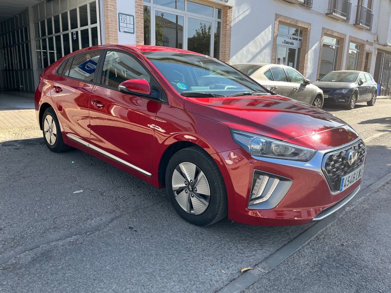 Por 221€ mes HYUNDAI IONIQ 1.6 GDI HEV Klass DCT - foto 1