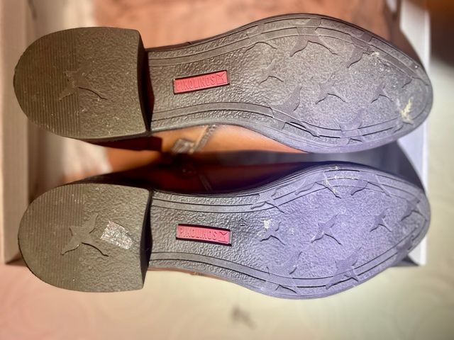 Pikolinos: botines marrones nuevos