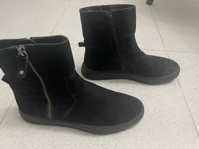 Botines negros