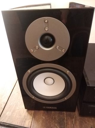 Yamaha equipo Hi-Fi MCR-670D
