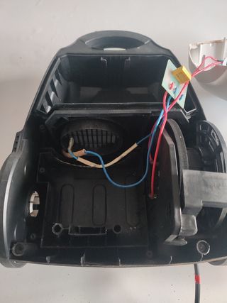 Aspirador Zanussi para peças