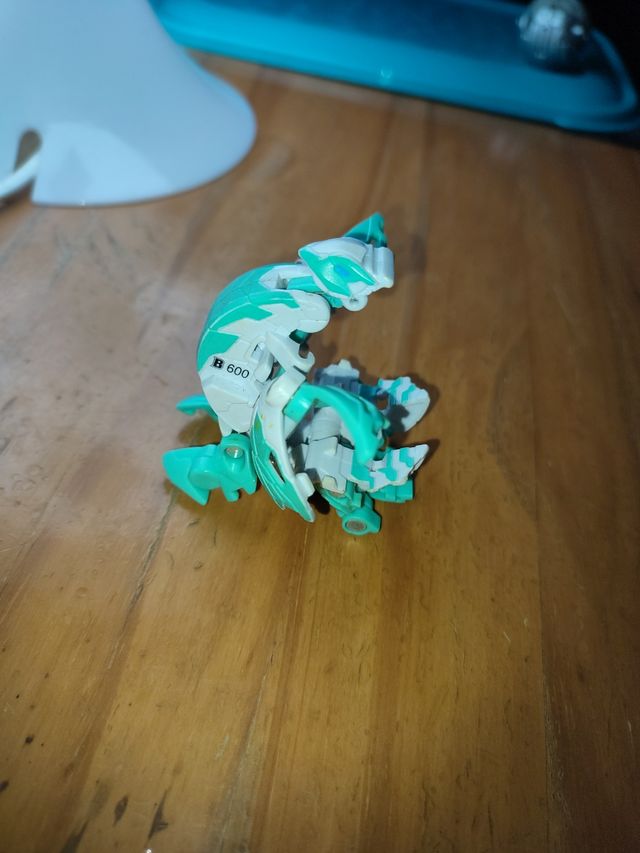 Bakugan Nobilious Battle Brawler Blue White Teal