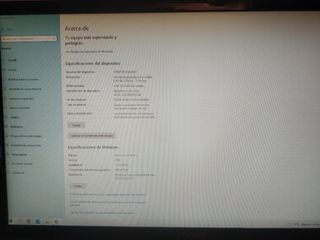 Ordenador sobremesa con monitor 