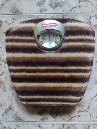 Oferta. Bascula de baño.