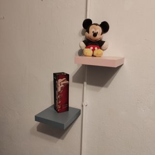 Estante cuadrado rosa