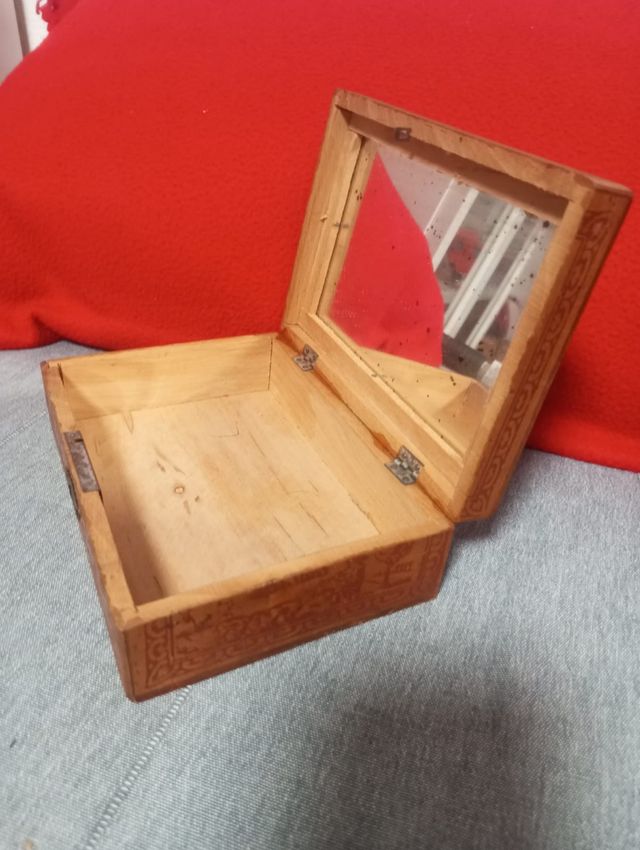 Caja Madera Antigua
