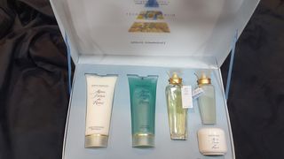 Colonia aaguafresca de rosas estuche familiar