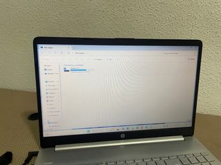 Portatil Hp 15 Ryzen 5 8 gb ddr4