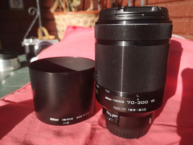Nikon 1 1nikkor 70-300mm 4.5-5.6 vr