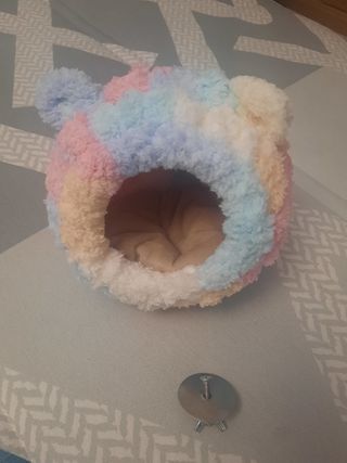 Nido o cama para pájaros