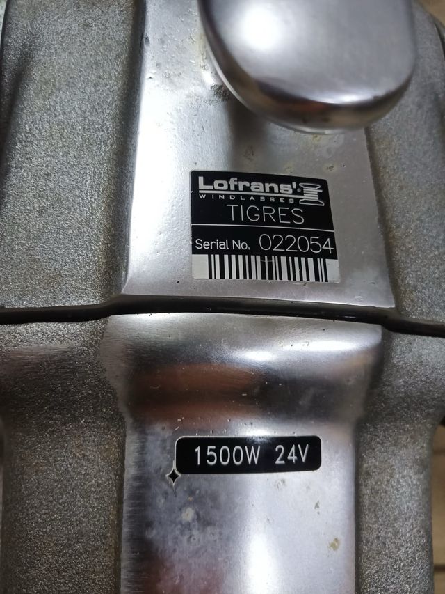 Molinete o wincher para anclas embarcaciones 