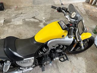 Yamaha vmax 1200
